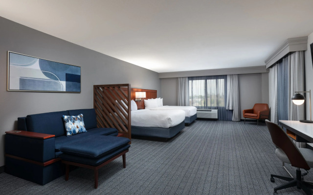 Courtyard by Marriott Wichita At Old Town