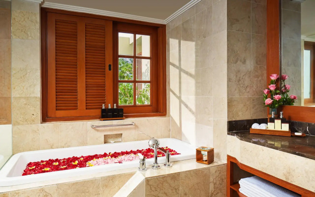 Ayodya Resort Bali Hotel