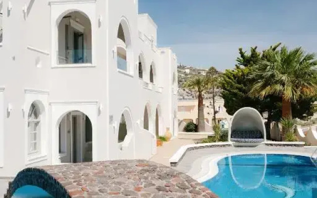 Blue Arise Fira Hotel