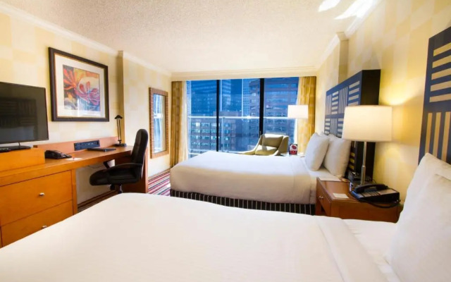 Pinnacle Hotel Harbourfront