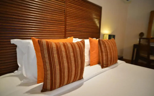 Vakarufalhi Island Resort & Spa
