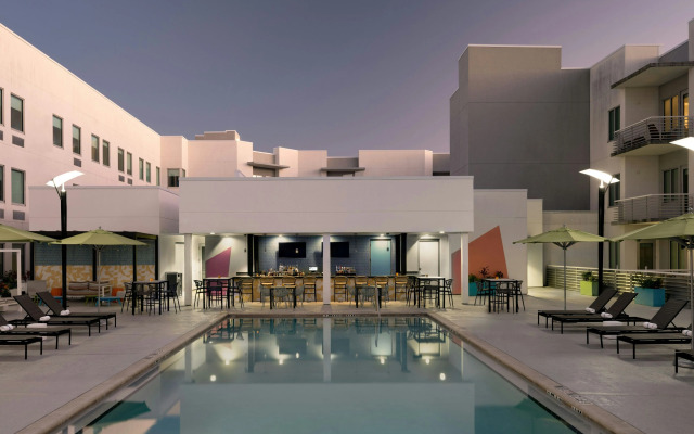 Aloft Sarasota