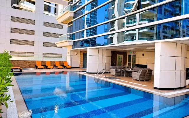 Barcelo Residences Dubai Marina