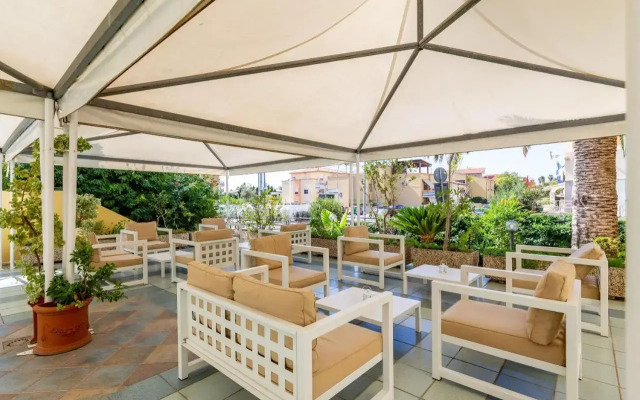 Rina Hotel