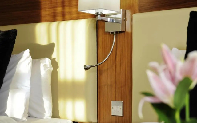 London Bloomsbury Square Hotel