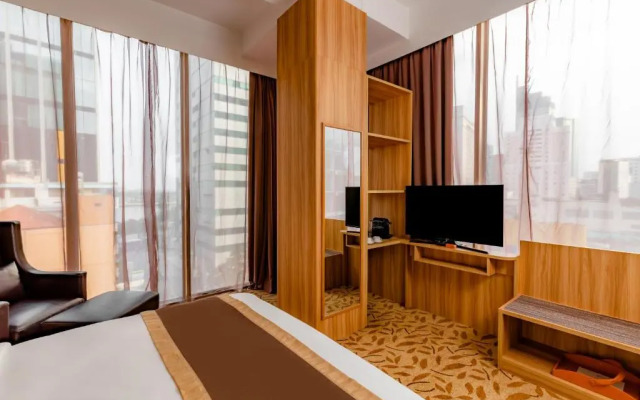 Bay Hotel Ho Chi Minh