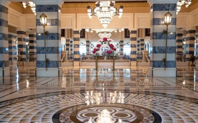 Отель Jumeirah Al Qasr Dubai