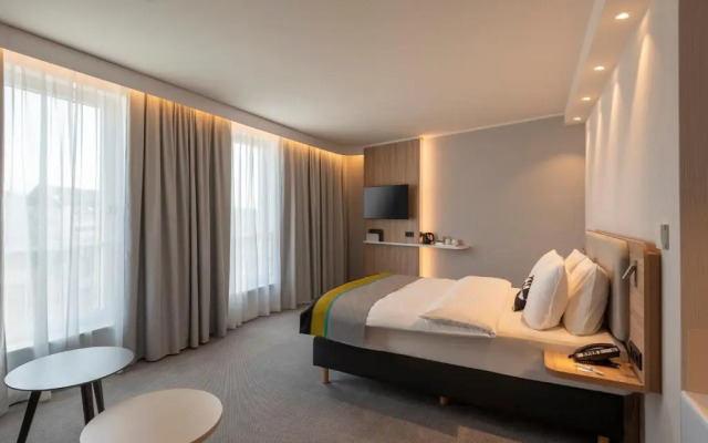 Holiday Inn Express Düsseldorf – Hauptbahnhof by IHG