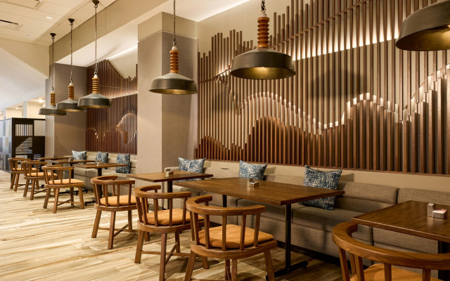 Pittsburgh Airport Marriott