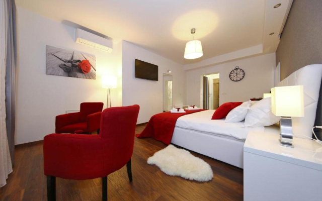 Lipotica Luxury Accommodation