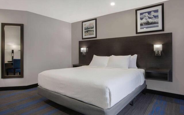 Days Inn by Wyndham Barrie