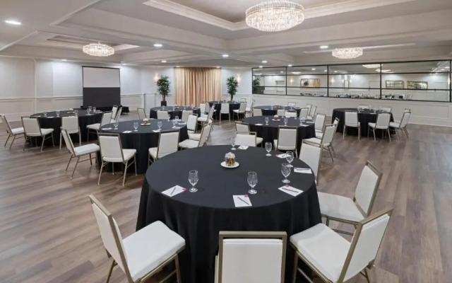 Crowne Plaza Suffern-Mahwah by IHG