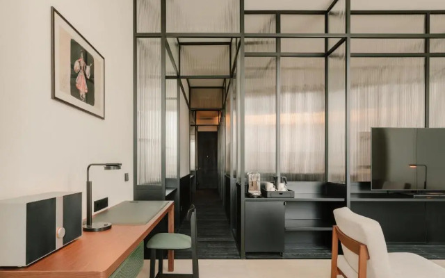 Отель The Telegraph Hotel - The Leading Hotels of the World