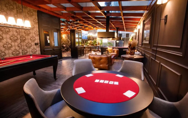Sofistic Hotel