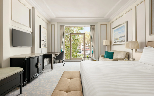 Shangri-La Bosphorus, Istanbul