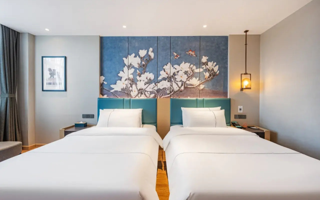 Magnotel Classic（Cangzhou Yanshan Phoenix Park）