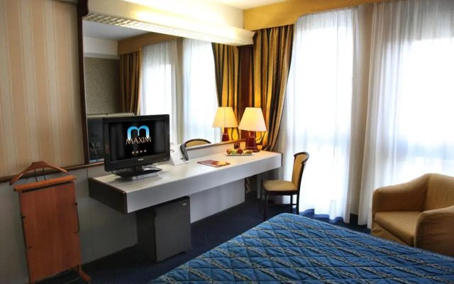 Hotel Maxim