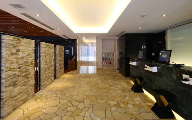 Hotel B Suites Namba Kuromon