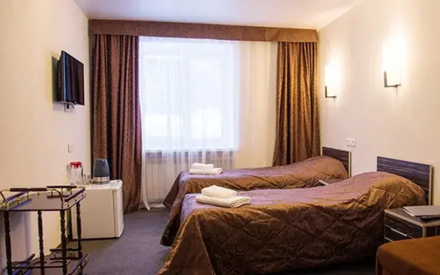 Baza semejnogo otdyha Medvezhonok Hotel