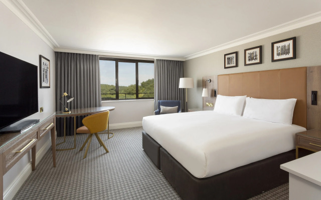 DoubleTree by Hilton Oxford Belfry