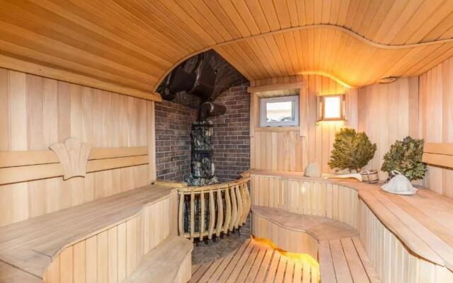 Guest House 