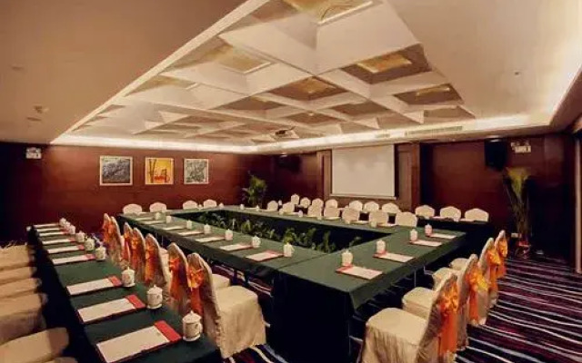 Yangjiang Sunrise Hotel