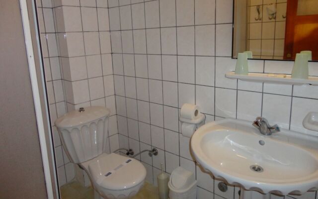 Floria Beach Hotel