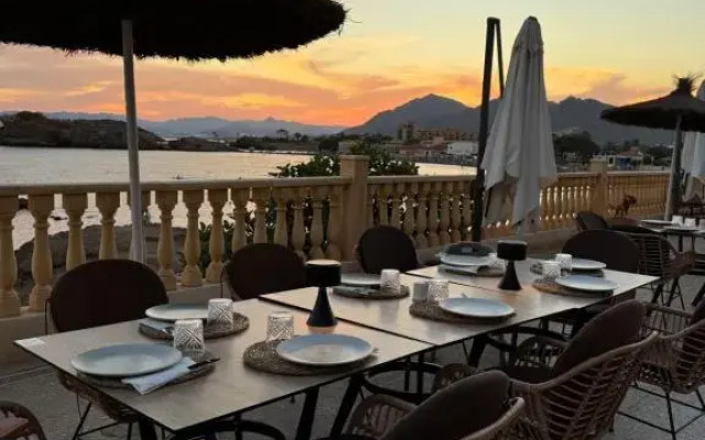 Отель Bahía - 30º Hotels