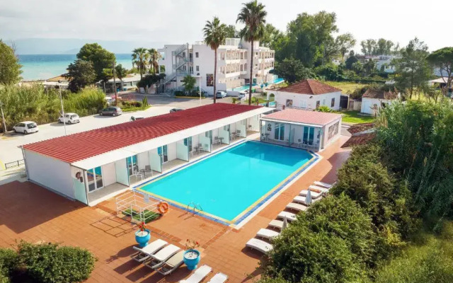 Cavomarina Beach-Adults Only