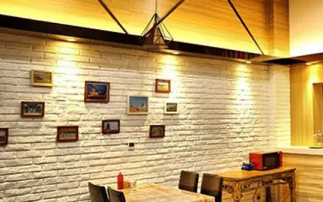 YTA'S Hotel