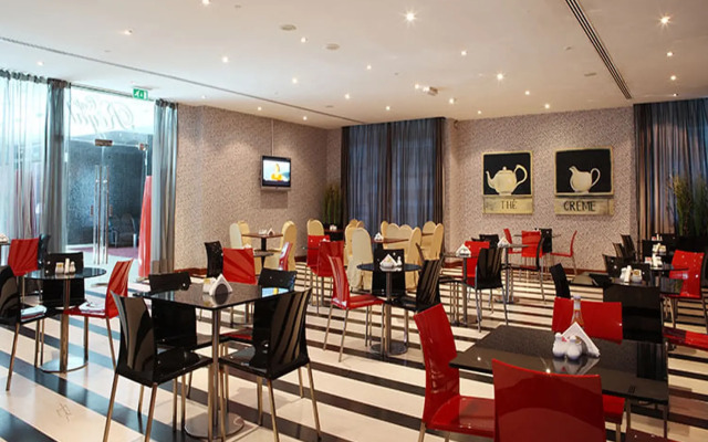 Royal Ascot Hotel Apartment - Kirklees 2