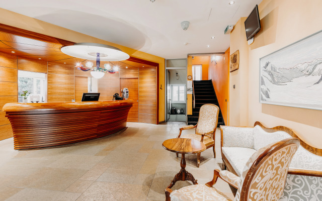 Parkhotel Schoenegg