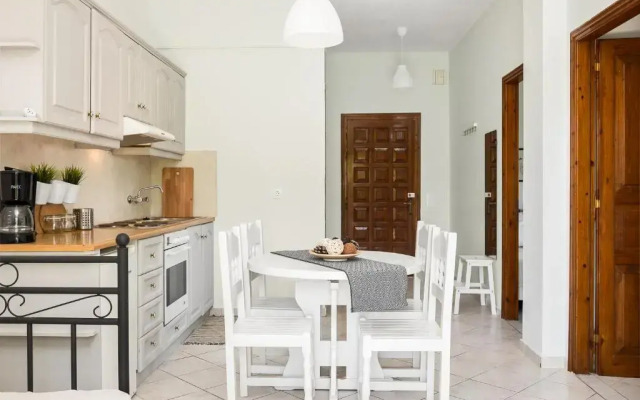 Marias Seaside Apartments