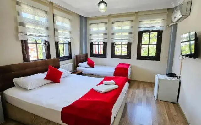 Sultan Saray Hotel