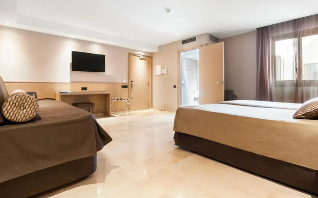 Gran Barcino Hotel 
