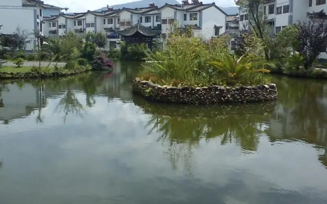 Yunshangsiji Fairyland Hotel of Tengchong Jadeite