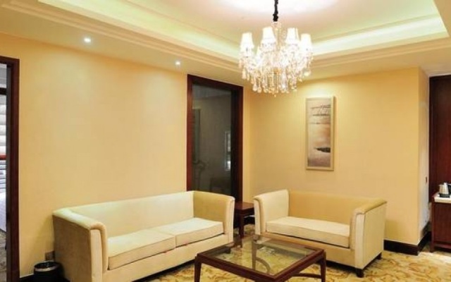 Zhuji Tongsheng Hotel