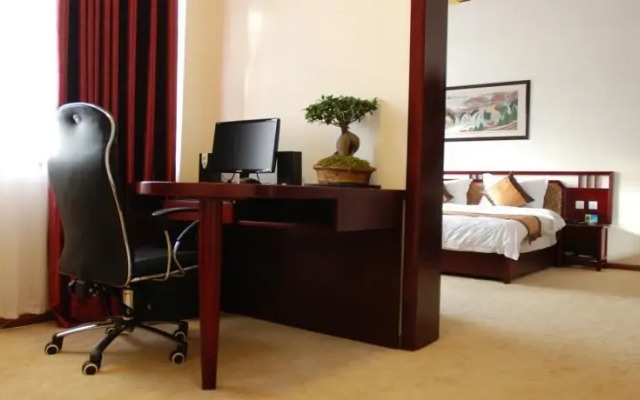Yunshangsiji Fairyland Hotel of Tengchong Jadeite