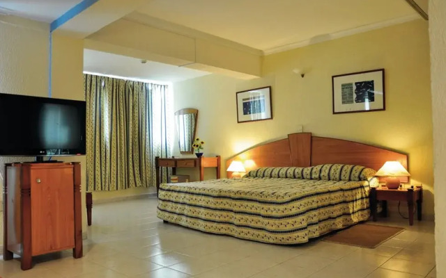 Gran Caribe Sun Beach