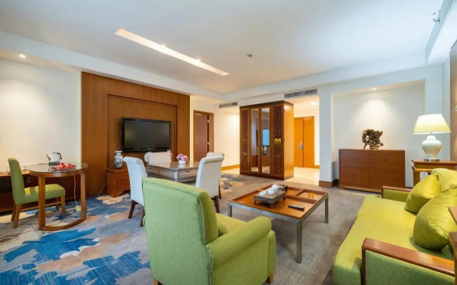Wan Tsui Tong Riverside Hotel