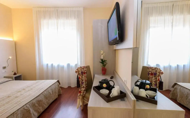 Primavera Hotel