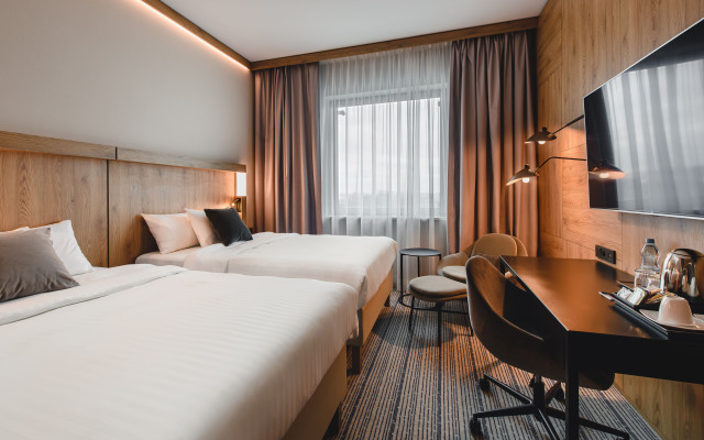 Courtyard by Marriott Warsaw Airport