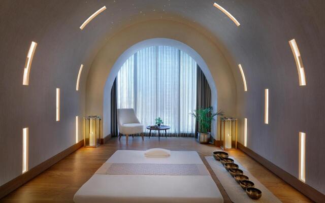 The St. Regis Downtown, Dubai Hotel