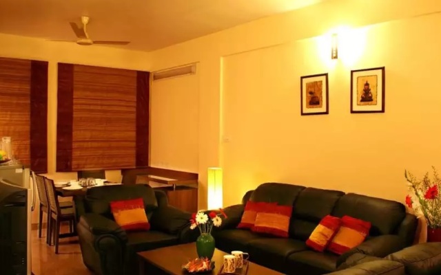 16 Squares Luxury Suites & Boutique Hotel