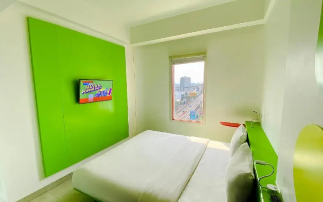 POP! Hotel Solo