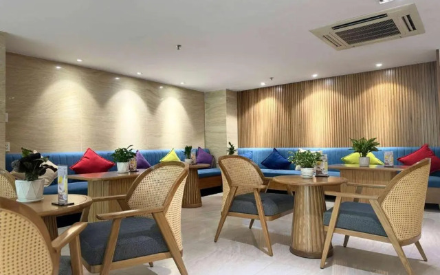 Adora Mira Hotel