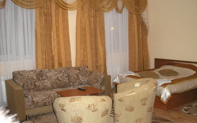 Tarmansky Hotel