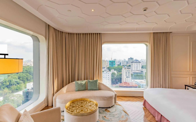 Hôtel des Arts Saigon - MGallery Collection