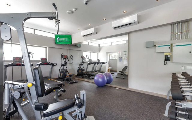 Journeyhub Phuket Patong Hotel