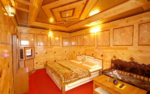 Hotel Vikrant